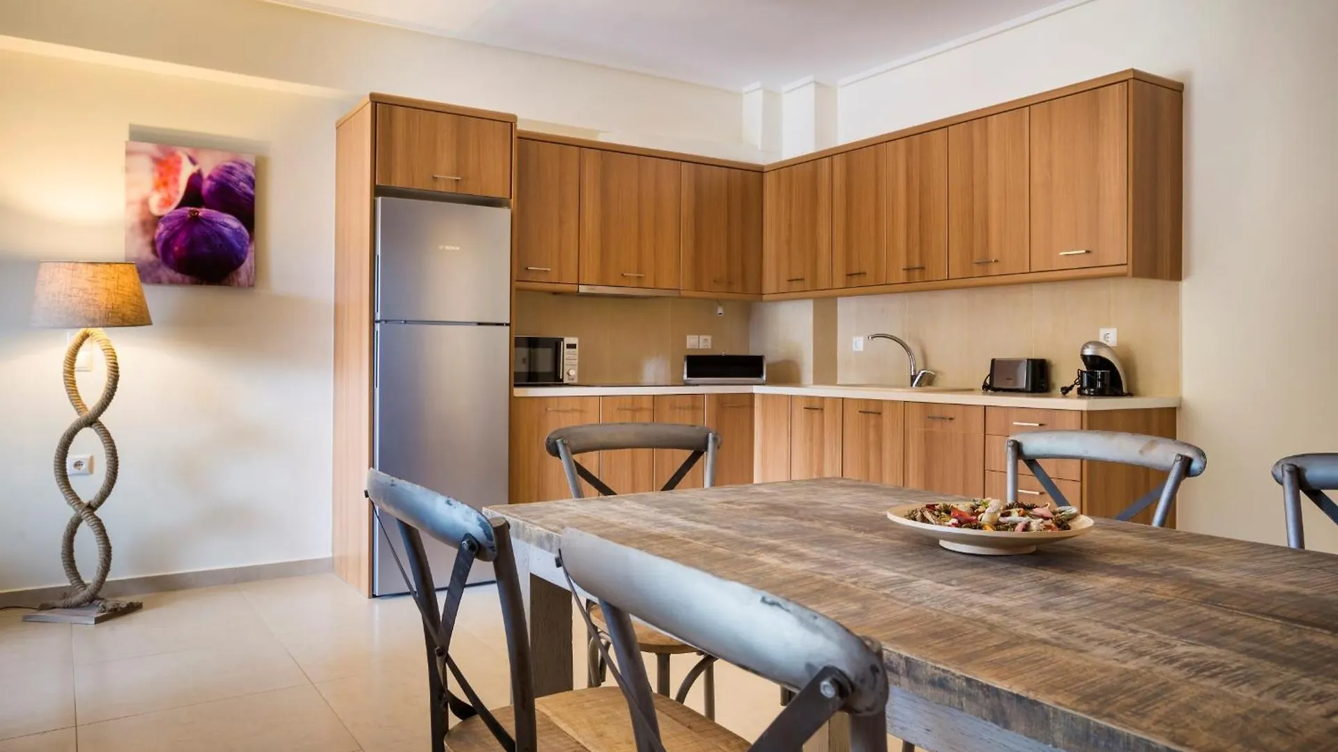 Aparthotel Meliti Waterfront Suites Karavomylos