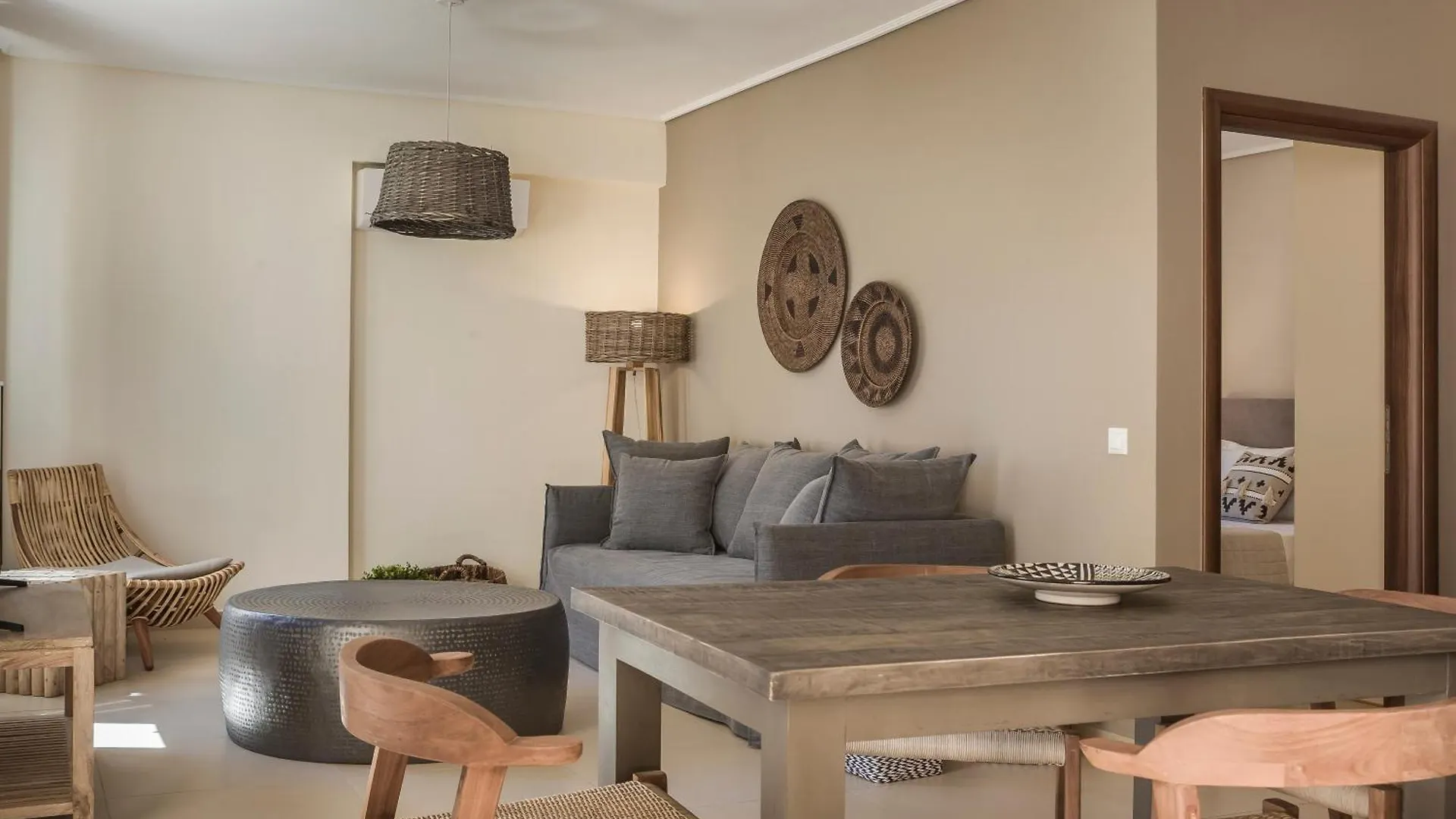 Meliti Waterfront Suites Karavomylos Greece