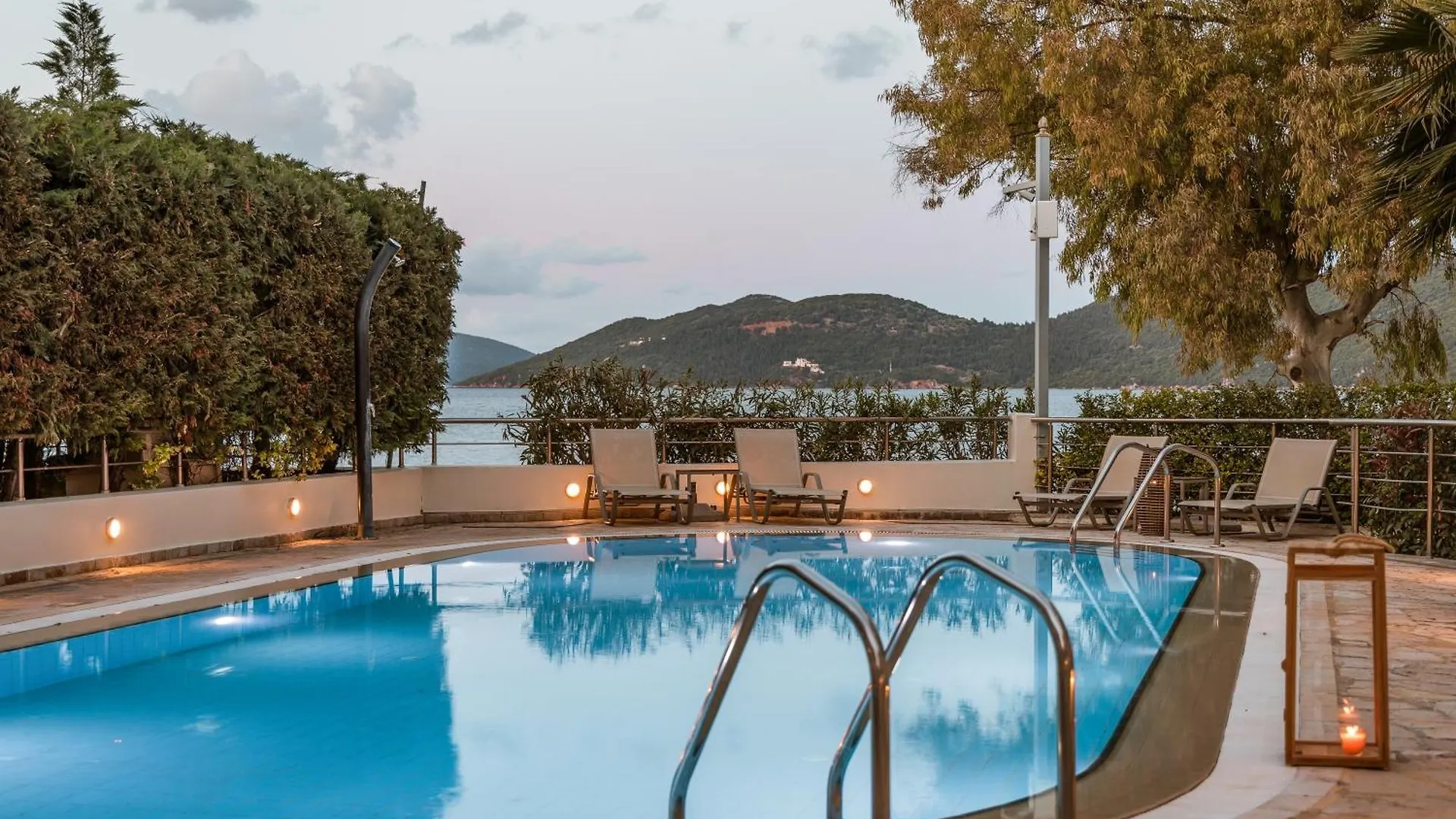 **** Aparthotel Meliti Waterfront Suites Karavomylos Greece